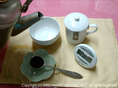 20021103_02_tea-tasting