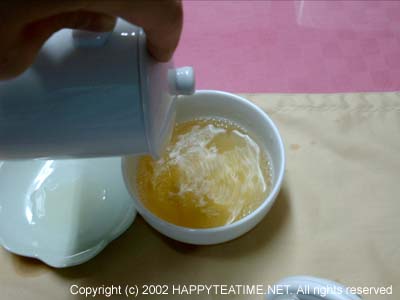 20021103_06_tea-tasting