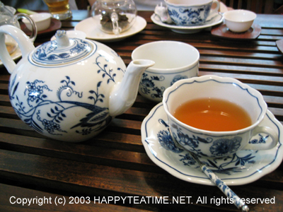 20030518_05_tianhua-teaparty